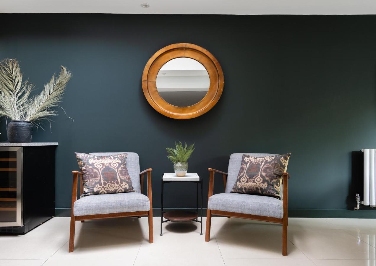 The Heart Of Shepherds Bush - Modern 2Bdr Apartment With Garden Лондон Экстерьер фото